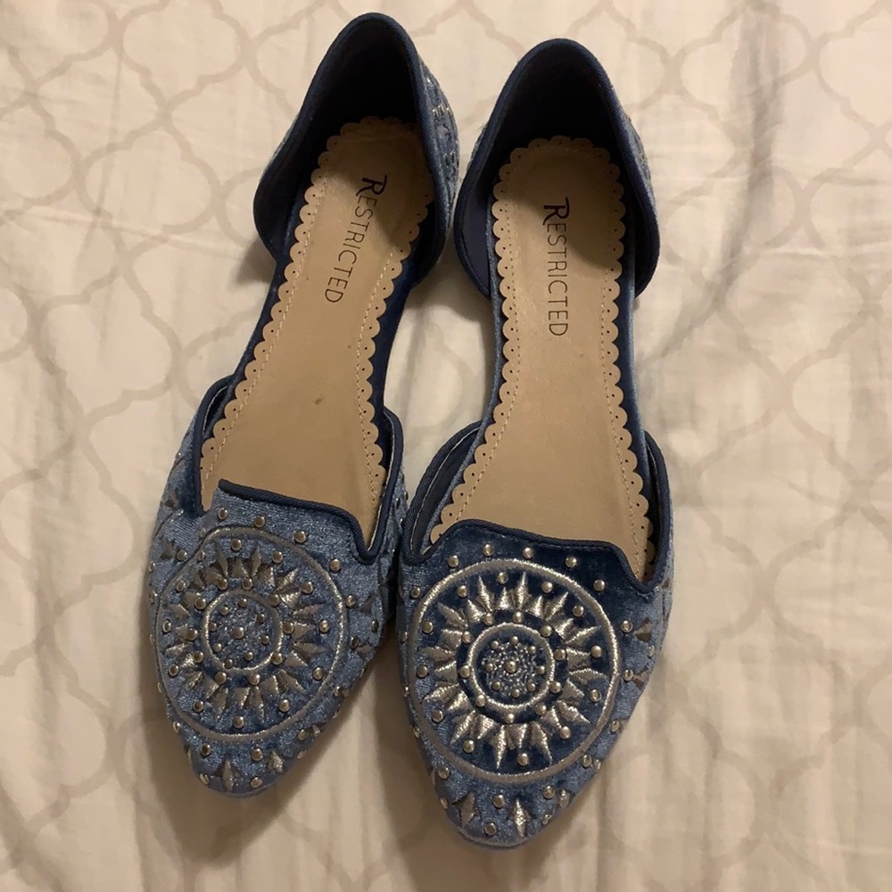 Stylish flats